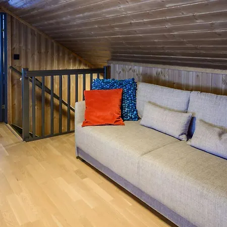 Spectacular Views And Beautiful Surroundings In Lofoten Holiday home *